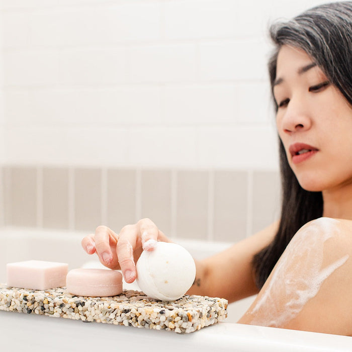 Wintervention Natural Bath Bomb
